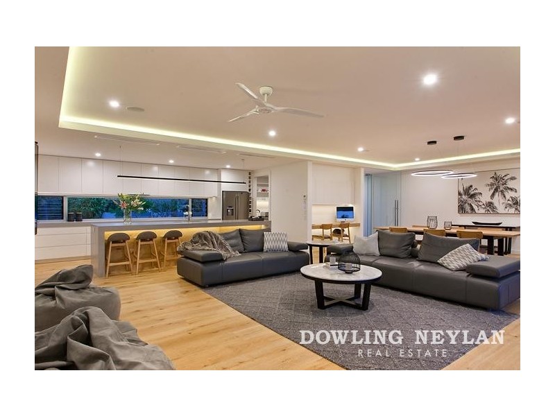 2 Black Beech Road, Noosa Heads QLD 4567