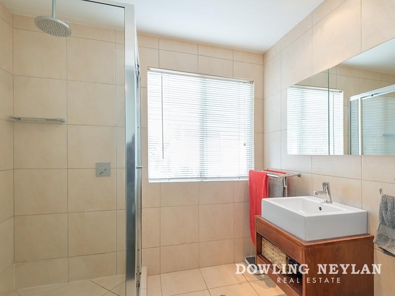 20 Leslie Drive, Noosa Heads QLD 4567