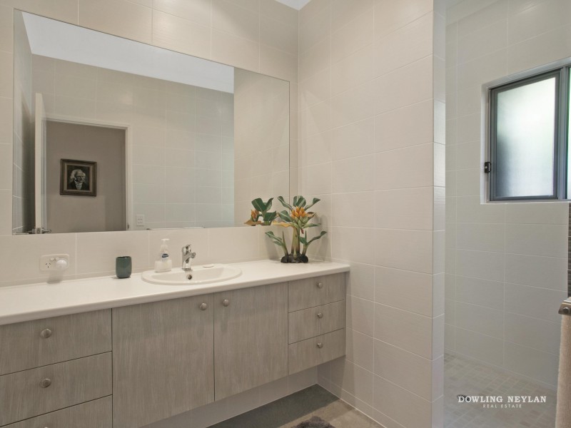 6 Woongar Street, Boreen Point QLD 4565