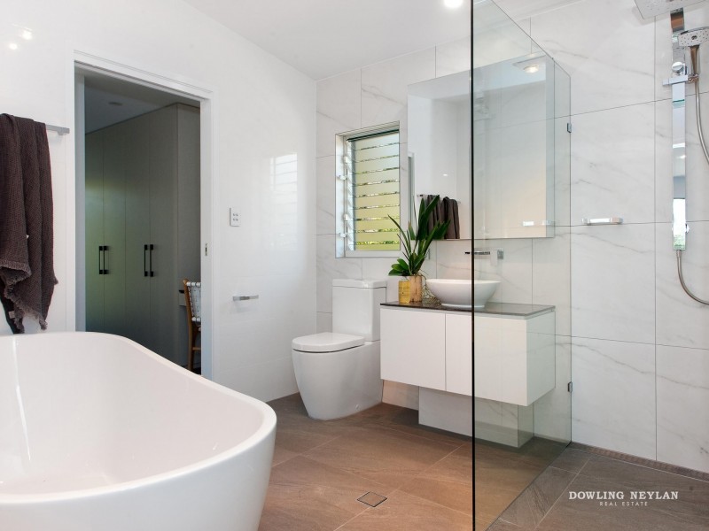 2/13 Angler Street, Noosa Heads QLD 4567