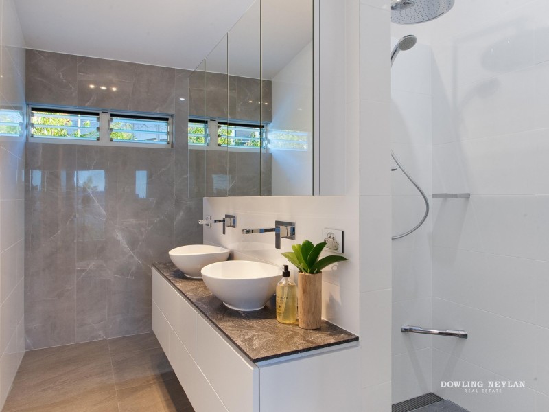 2/13 Angler Street, Noosa Heads QLD 4567