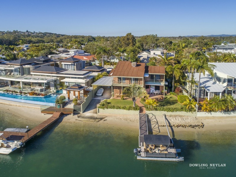 27 Wyuna Drive, Noosaville QLD 4566