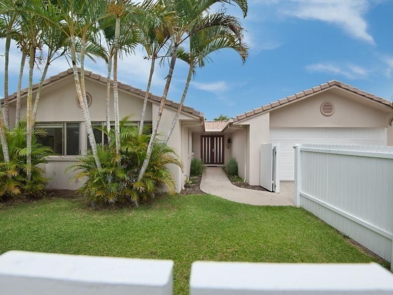 4 Keel Court, Noosaville QLD 4566