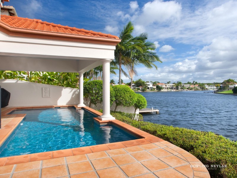 3 Waterside Crt, Noosa Waters QLD 4566