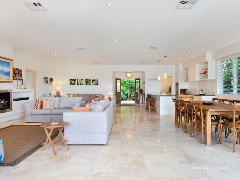 15 Ward Street, Tewantin QLD 4565