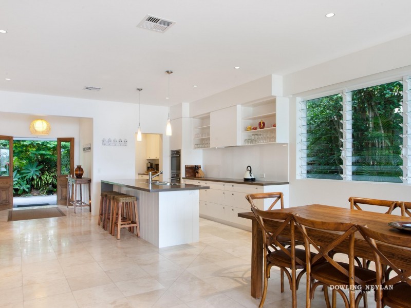 15 Ward Street, Tewantin QLD 4565