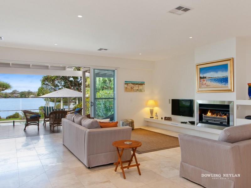 15 Ward Street, Tewantin QLD 4565