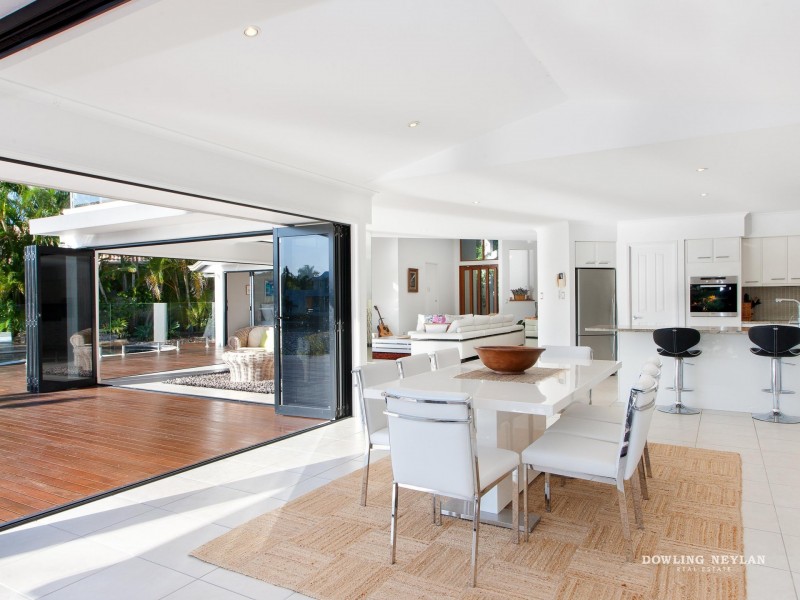 22 TOPSAILS Place, Noosa Waters QLD 4566