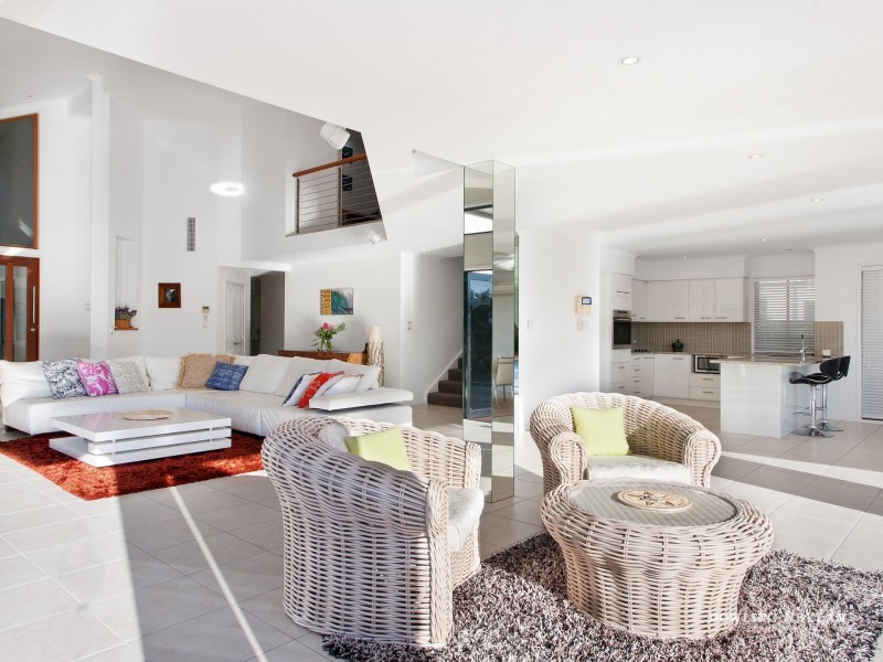 22 TOPSAILS Place, Noosa Waters QLD 4566