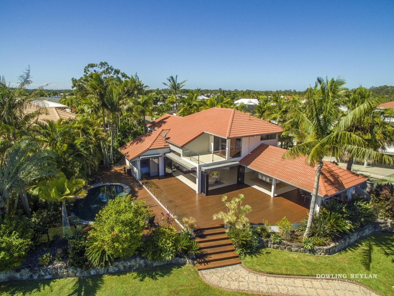 22 TOPSAILS Place, Noosa Waters QLD 4566