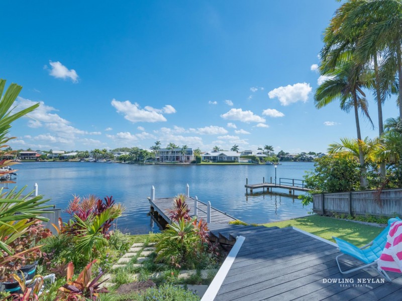 2 Topsails Place, Noosa Waters QLD 4566