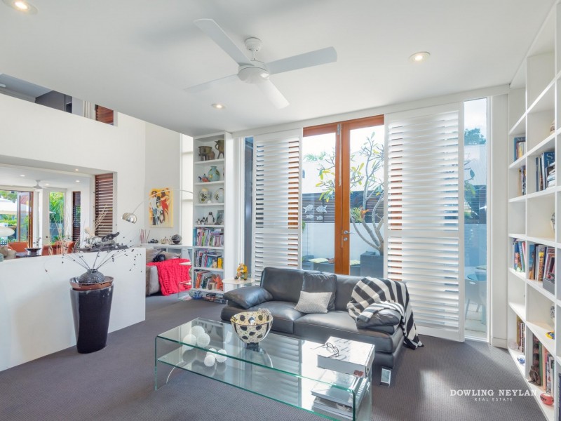 2 Topsails Place, Noosa Waters QLD 4566