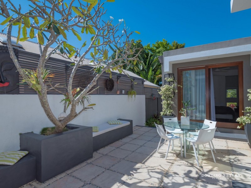 2 Topsails Place, Noosa Waters QLD 4566