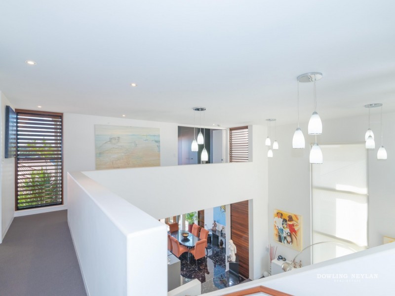 2 Topsails Place, Noosa Waters QLD 4566