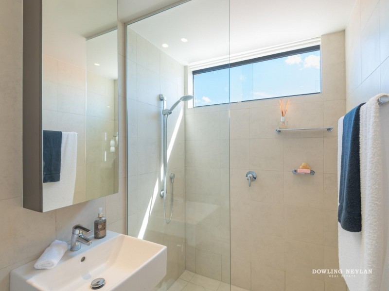 2 Topsails Place, Noosa Waters QLD 4566