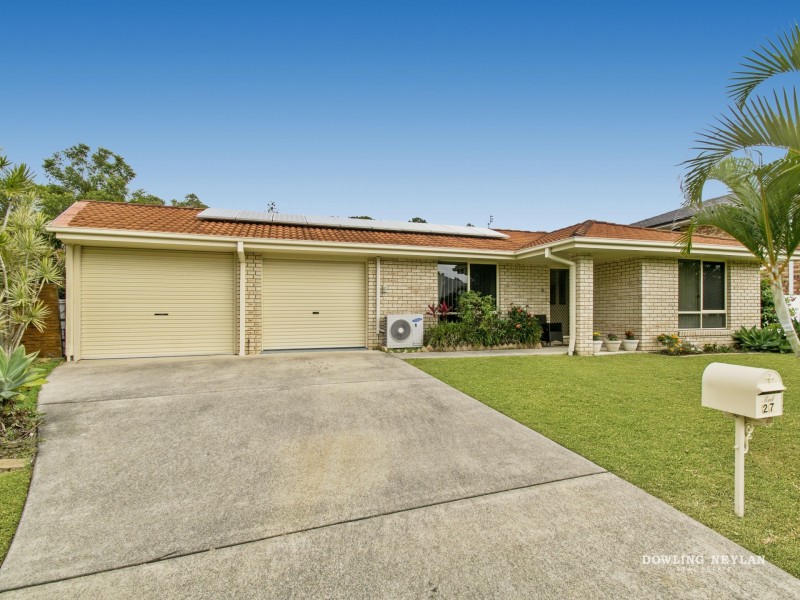 27 Ashgrove Drive, Cooroy QLD 4563