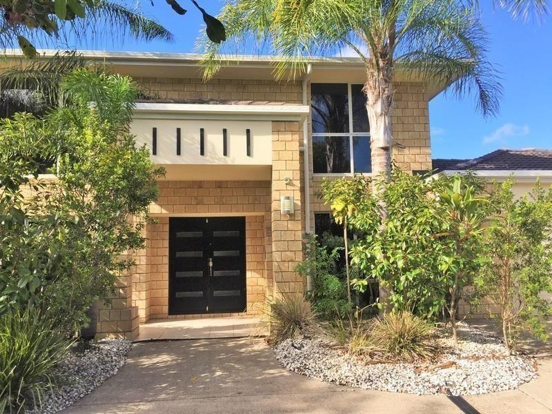 68 Edington Drive, Cooroibah QLD 4565