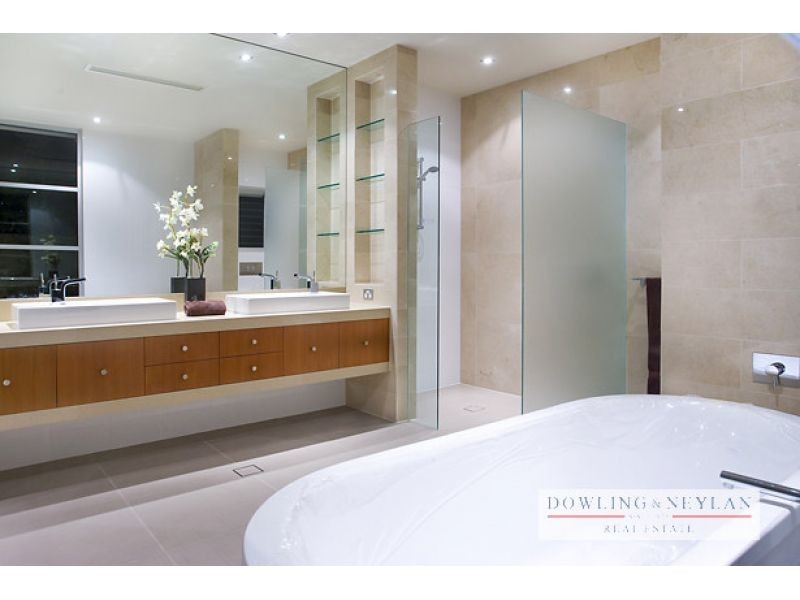 177 Shorehaven Drive, Noosa Waters QLD 4566