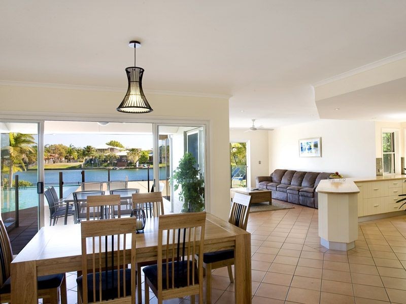 24 MERMAID Quay, Noosa Waters QLD 4566