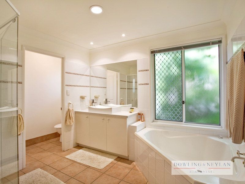 40 Masthead Quay, Noosa Waters QLD 4566