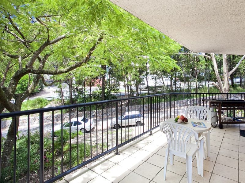 Unit, 1 Descola, Noosa Heads QLD 4567