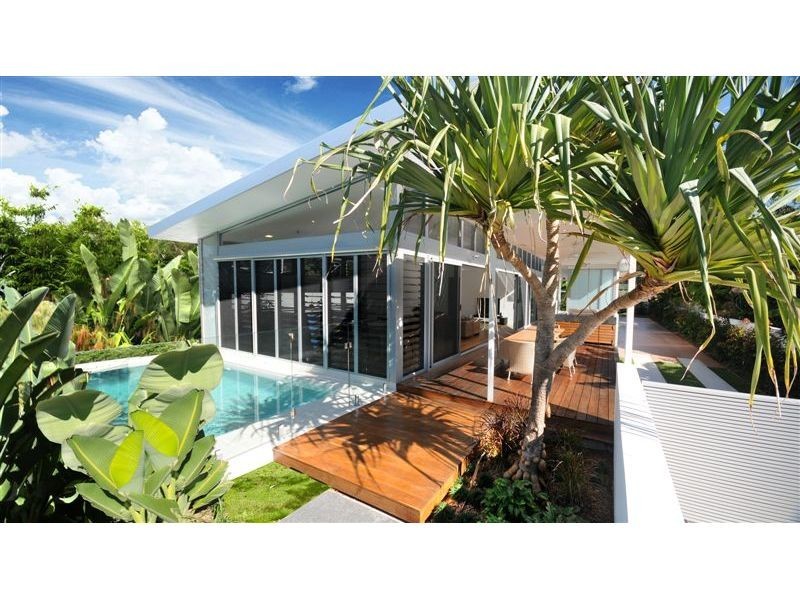 3 CLOUDSLEY Street, Noosaville QLD 4566