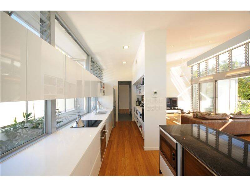 3 CLOUDSLEY Street, Noosaville QLD 4566