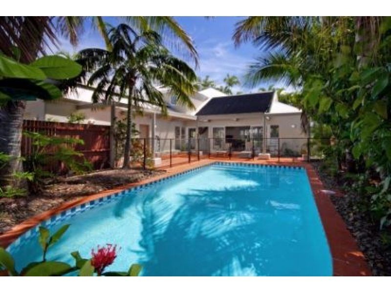 22 Cooran Court, Noosa Heads QLD 4567
