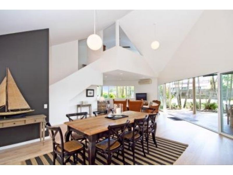 22 Cooran Court, Noosa Heads QLD 4567