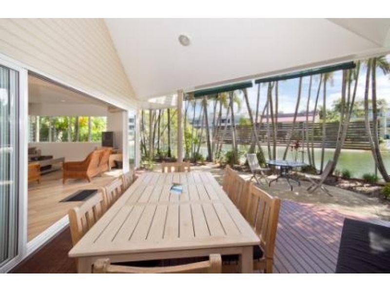 22 Cooran Court, Noosa Heads QLD 4567
