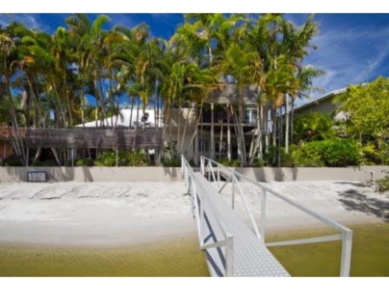 22 Cooran Court, Noosa Heads QLD 4567