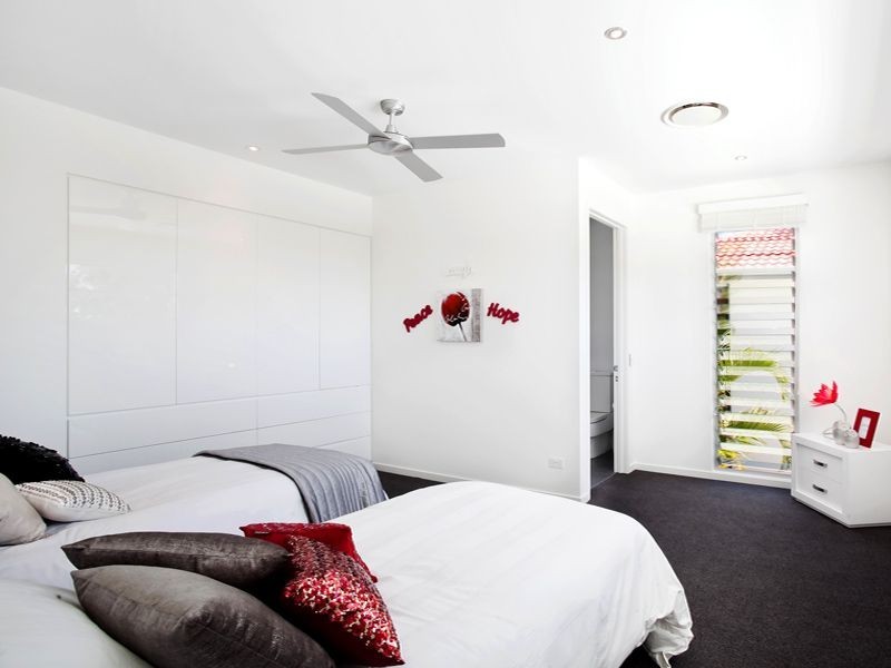 13 The Anchorage, Noosa Waters QLD 4566