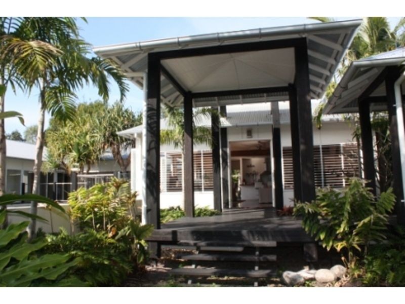 13 HABITAT Place, Noosa Heads QLD 4567