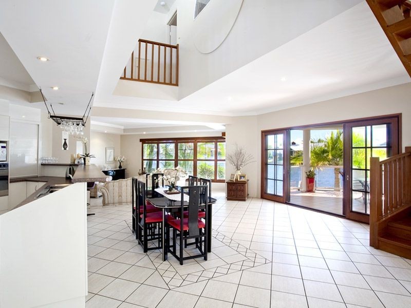 42 SALTWATER Avenue, Noosa Waters QLD 4566