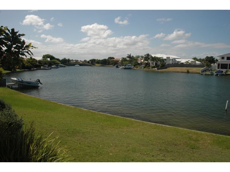 129 Shorehaven Drive, Noosa Waters QLD 4566