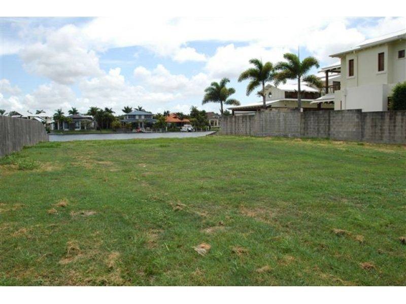 31 Masthead Quay, Noosa Waters QLD 4566