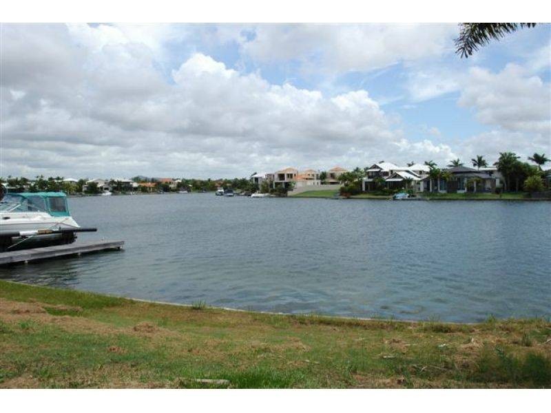 31 Masthead Quay, Noosa Waters QLD 4566