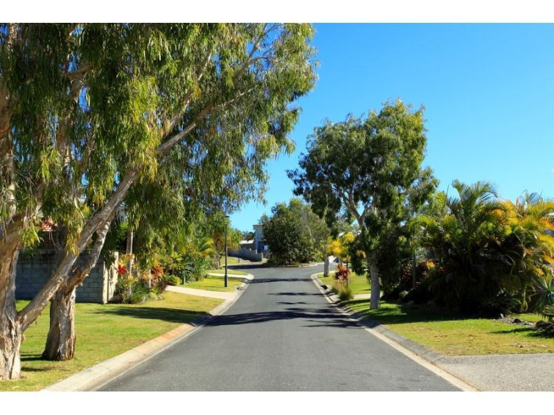 13 Treasure Cove, Noosaville QLD 4566