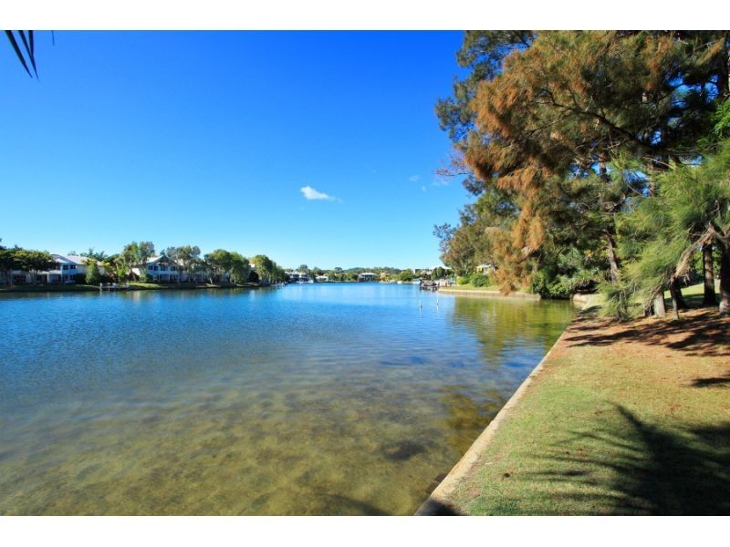 13 Treasure Cove, Noosaville QLD 4566