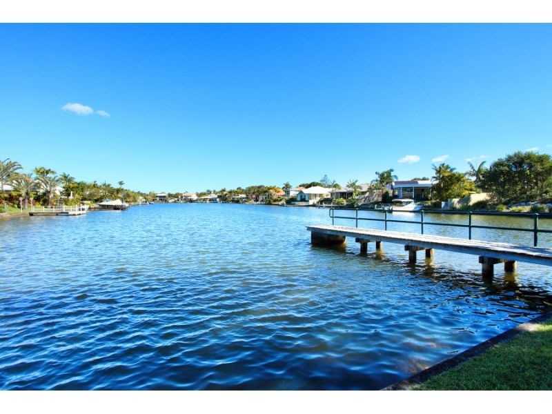 13 Treasure Cove, Noosaville QLD 4566