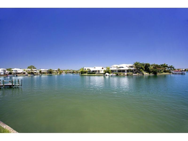 38 Saltwater Avenue, Noosa Waters QLD 4566