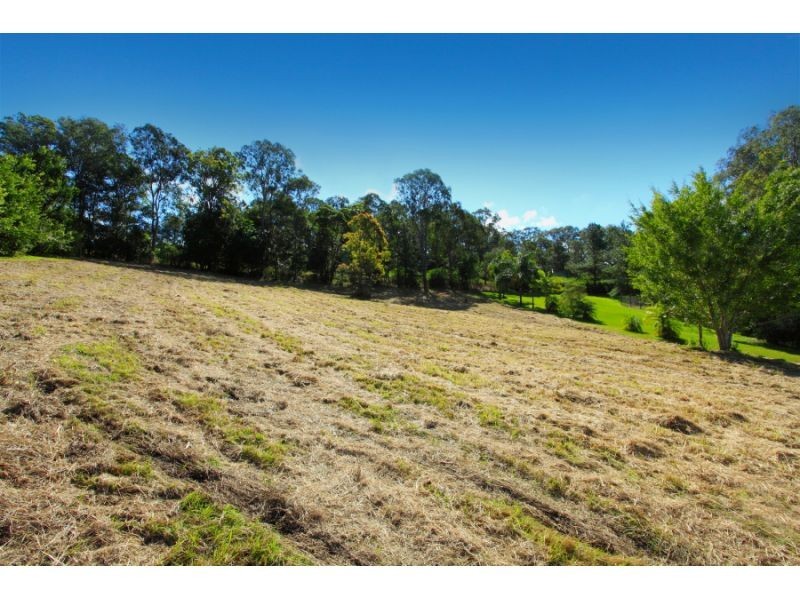 11 Redwood Road, Doonan QLD 4562