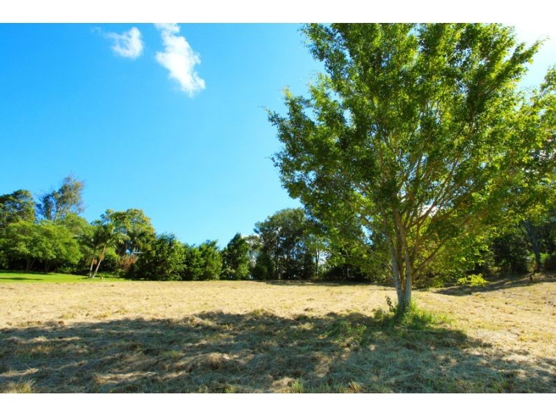11 Redwood Road, Doonan QLD 4562