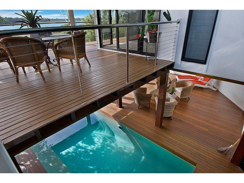 2 Val Crescent, Noosaville QLD 4566