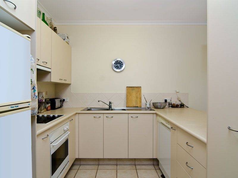 2/2 Sarena Court, Sunshine Beach QLD 4567