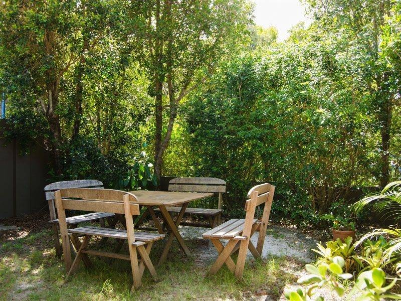 2/2 Sarena Court, Sunshine Beach QLD 4567