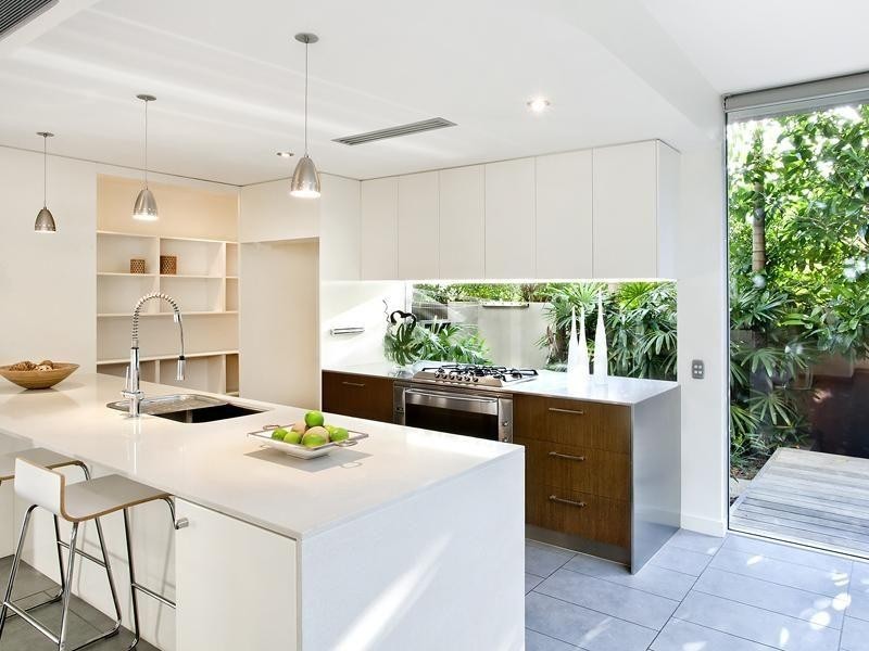 1/28 Edward Street, Noosaville QLD 4566