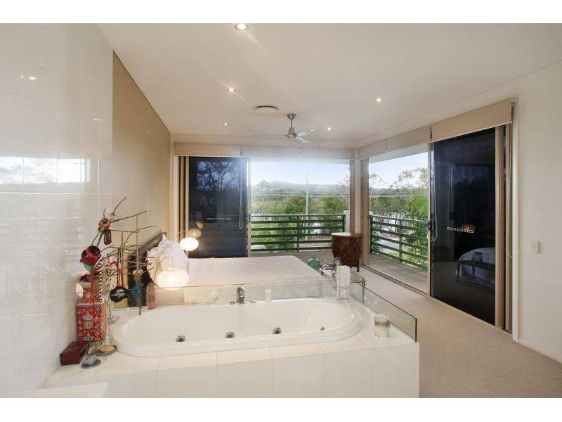 8/233 Weyba Road, Noosaville QLD 4566