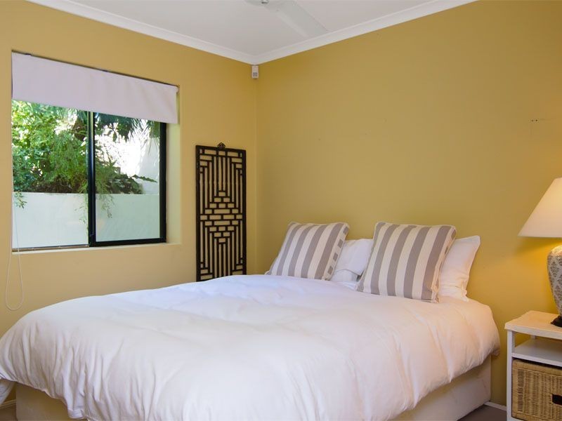 18 Arkana Drive, Noosa Heads QLD 4567