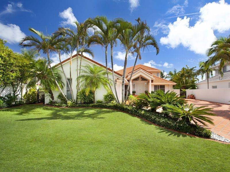 11 Masthead Quay, Noosa Waters QLD 4566